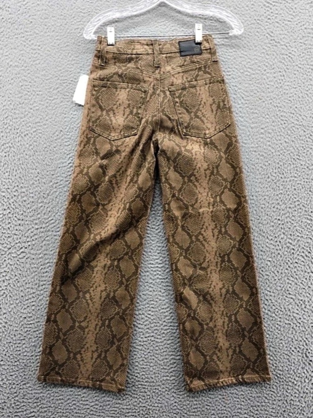 Abercrombie & Fitch Ultra High Rise 90s Straight Jeans Animal Print Jeans Waist